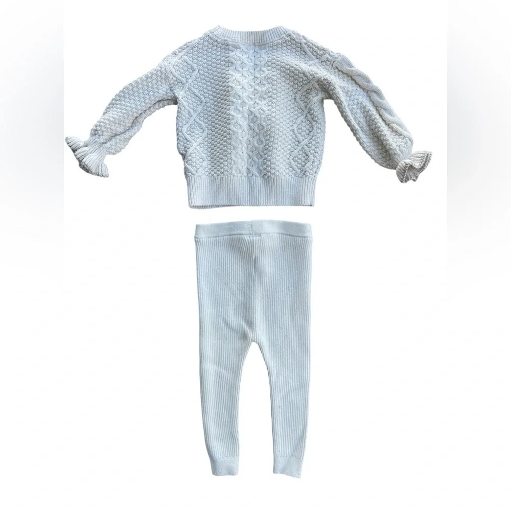 Gap Kids Cotton Cream Knit Sweater and Leggings Set size 18-24 Months